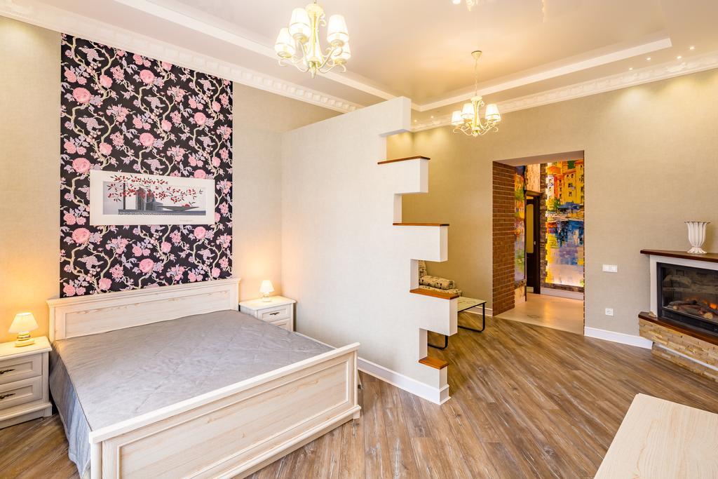 Vip Apartments Lviv Extérieur photo