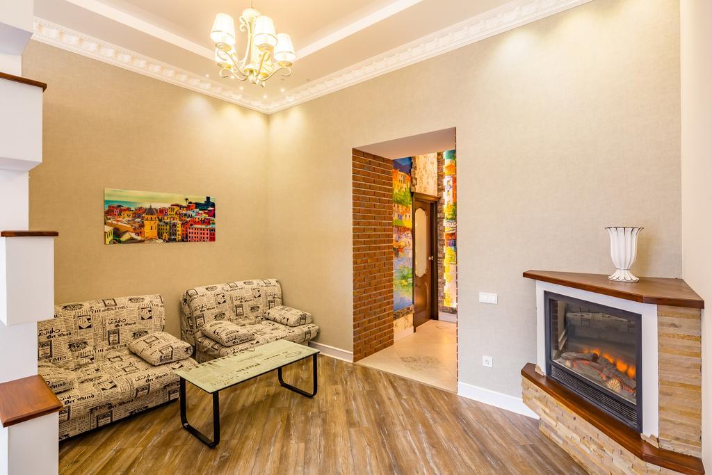 Vip Apartments Lviv Extérieur photo